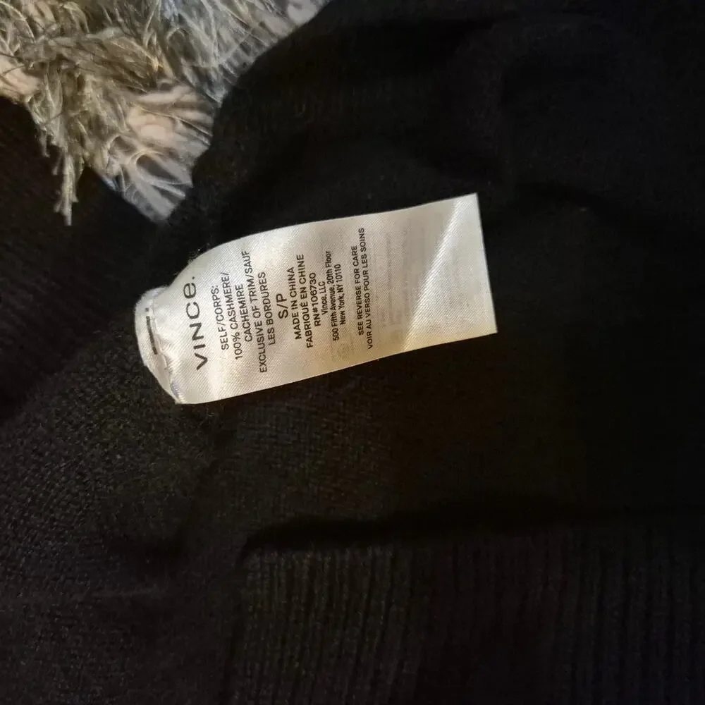 Vince Oversize Minimalist Cashmere Turtleneck Sweater With Side Slits - Picture 7 of 9